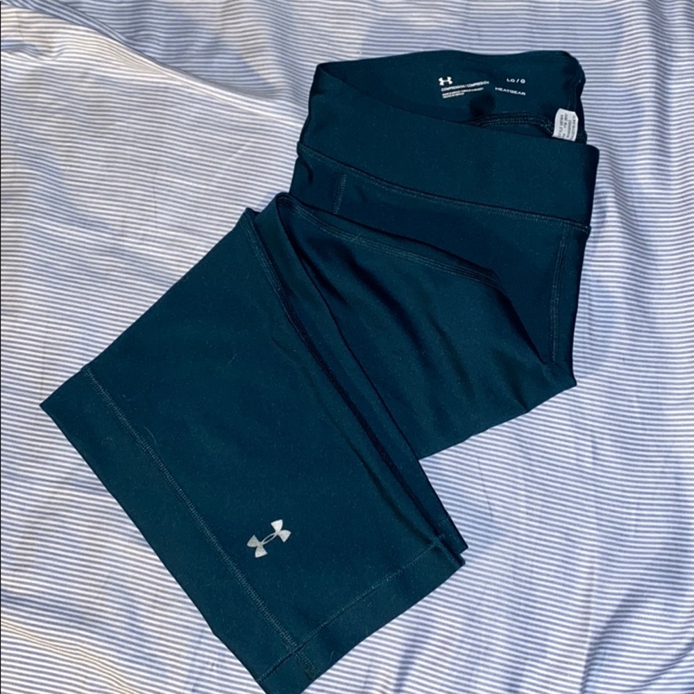 Under armour heat gear compression capris